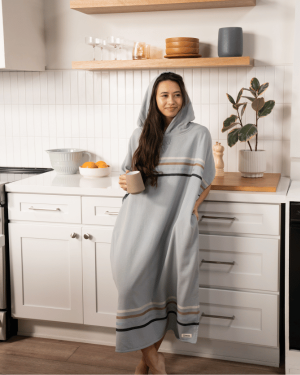 Border Classic Stripe Poncho - Grey - Image 8