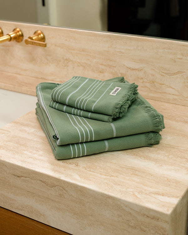 Classic XL Bath Bundle - Hedge Green - Image 8